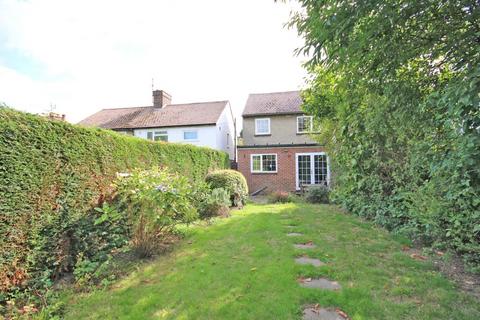 3 bedroom semi-detached house to rent, Salisbury Road, Canterbury CT2