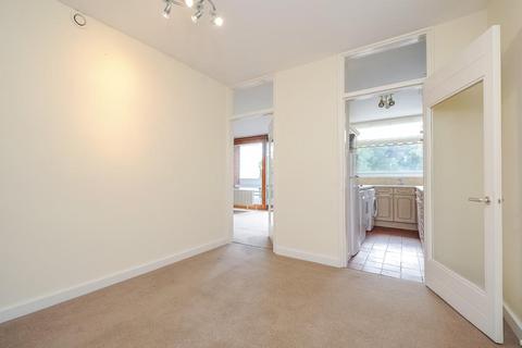 2 bedroom apartment to rent, Southwood Lawn Road,  London,  N6