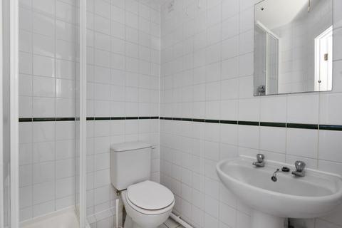 undefined, Station Road,  Finchley,  N3