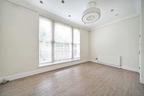 2 bedroom apartment to rent, Belsize Place,  Belsize Park,  NW3