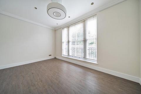 2 bedroom apartment to rent, Belsize Place,  Belsize Park,  NW3