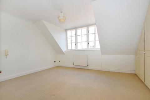 3 bedroom terraced house to rent, Streatley Place,  Hampstead,  NW3