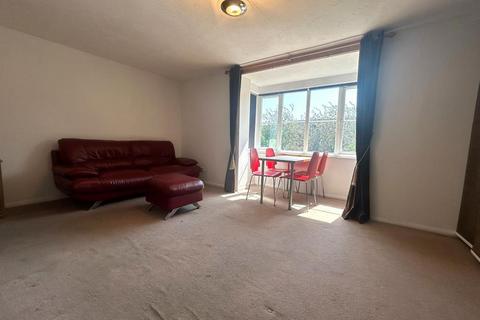 Studio to rent, Edgware,  London,  NW9