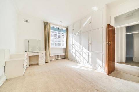 4 bedroom apartment to rent, Park Lodge,  St. Johns Wood,  NW8