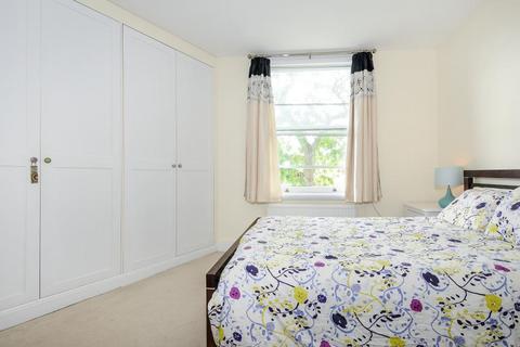 2 bedroom apartment to rent, Goldhurst Terrace,  South Hampstead,  NW6