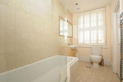 1 bedroom flat to rent, Blomfield Road,  Little Venice,  W9
