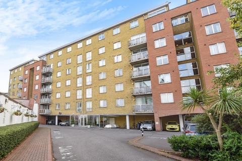 3 bedroom apartment to rent, Regent Court,  St Johns Wood,  NW8