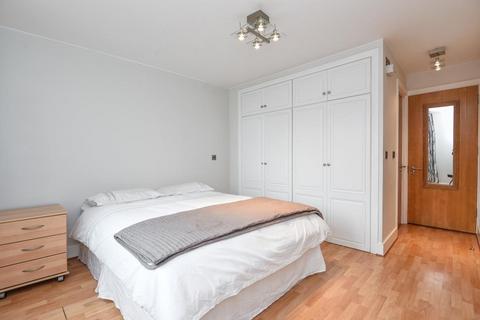 3 bedroom apartment to rent, Regent Court,  St Johns Wood,  NW8