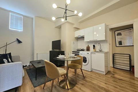 1 bedroom apartment to rent, Strathmore Court,  St. Johns Wood,  NW8