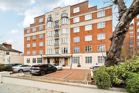 Hall Road, London, NW8