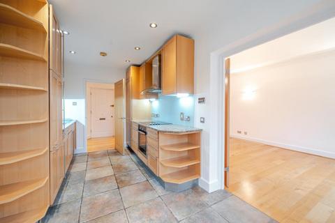 2 bedroom flat to rent, Hall Road,  London,  NW8