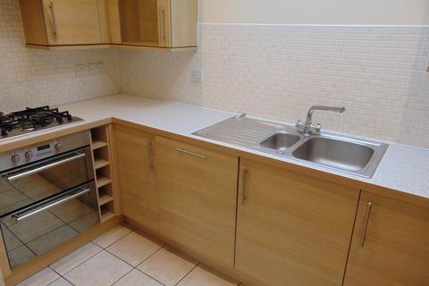 2 bedroom flat to rent, Whistlefish Court,