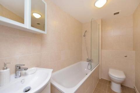 2 bedroom apartment to rent, Blazer Court,  St. Johns Wood,  NW8