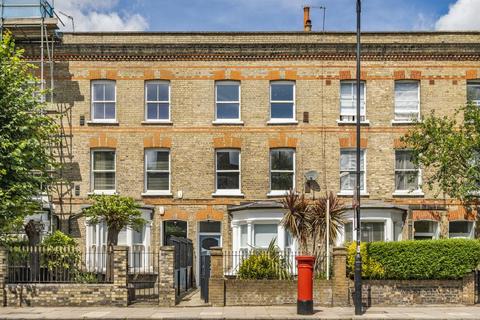 5 bedroom terraced house to rent, St John`s Way,  London,  N19