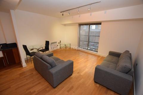 2 bedroom apartment to rent, Oldham Road, Manchester M4