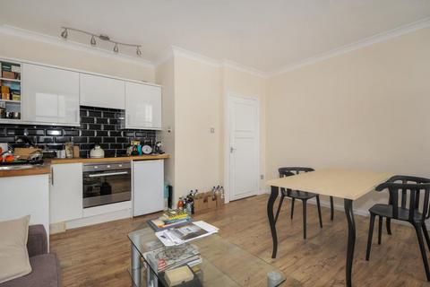 1 bedroom apartment to rent, Pembridge Gardens,  Notting Hill,  W2