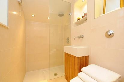 Modern Shower Room