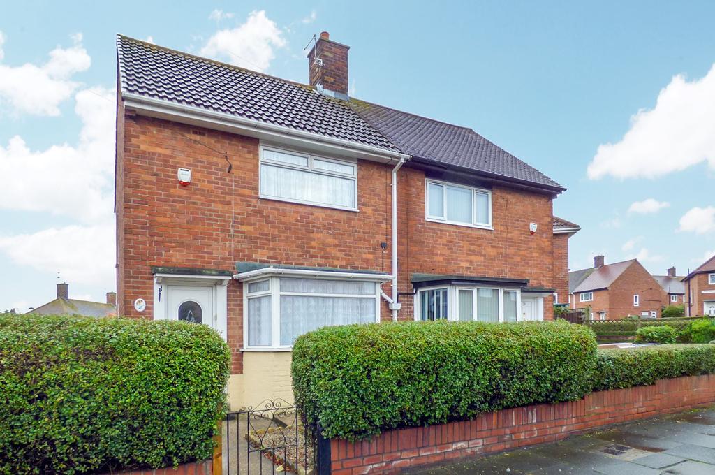 Ridley Avenue, Howdon, Wallsend, Tyne and Wear, NE28 0DY 2 bed semi