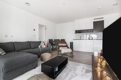 1 bedroom flat for sale, Sterling Way, Islington N7