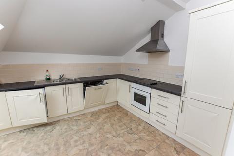 2 bedroom flat to rent, Gipsy Moth Close, Timperley, Altrincham, Cheshire, WA15