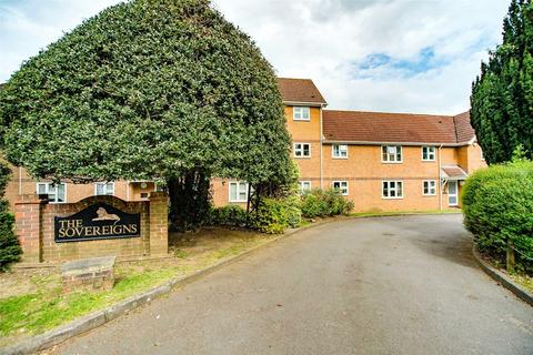 2 bedroom flat to rent, The Sovereigns, Queens Road, Maidstone, ME16