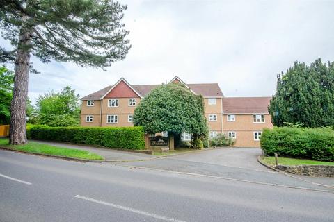 2 bedroom flat to rent, The Sovereigns, Queens Road, Maidstone, ME16