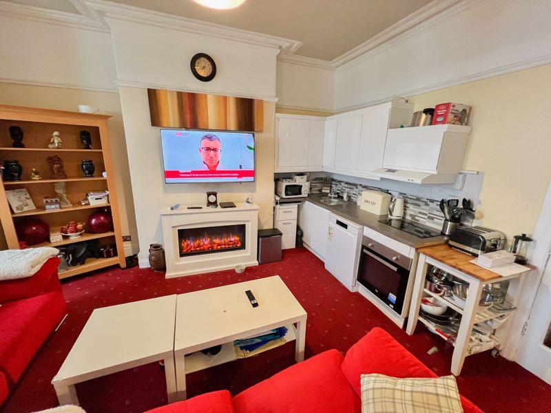 6 Marathon Terrace,