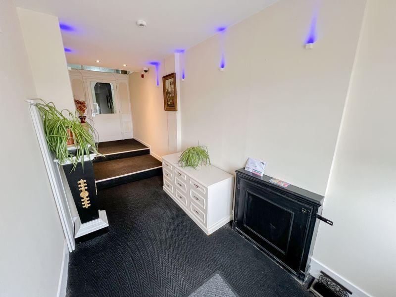 6 Marathon Terrace,