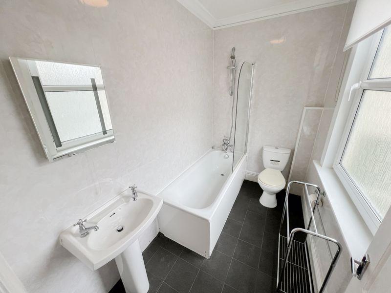 6 Marathon Terrace,