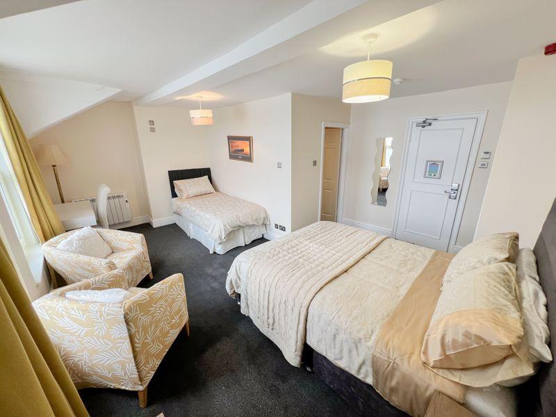 6 Marathon Terrace,