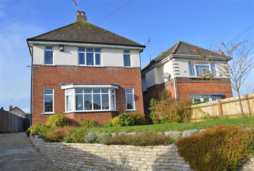 Oakley Hill, Wimborne, Dorset 3 bed detached house £460,000
