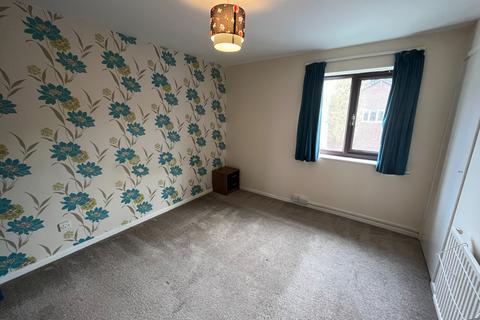 2 bedroom flat to rent, Ascham Road, Grange Park, Swindon, SN5