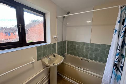 2 bedroom flat to rent, Ascham Road, Grange Park, Swindon, SN5