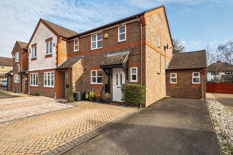 4 bedroom end of terrace house for sale, Flemming Avenue, Ruislip, Middlesex