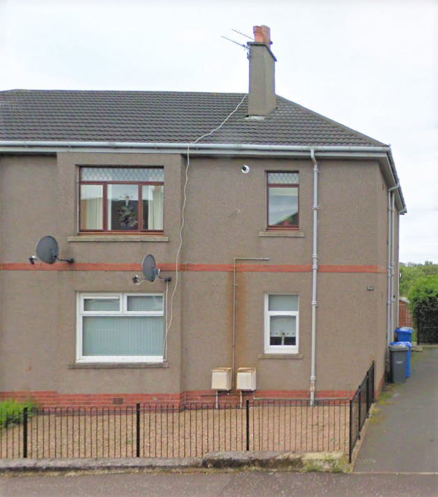 81 BARRIE TERRACE, ARDROSSAN 2 bed flat £450 pcm (£104 pw)