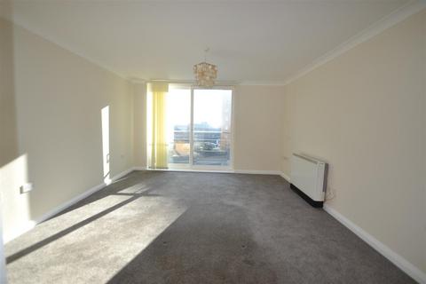 1 bedroom apartment for sale, Bergenia House, Feltham