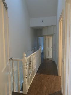 3 bedroom flat to rent - Newton Road, Cricklewood, NW2