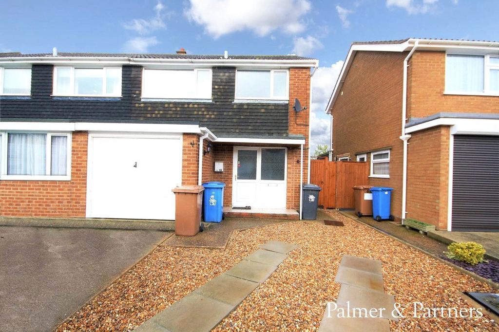 Ramsgate Drive, Ipswich, Suffolk, IP3 3 bed semidetached house £850