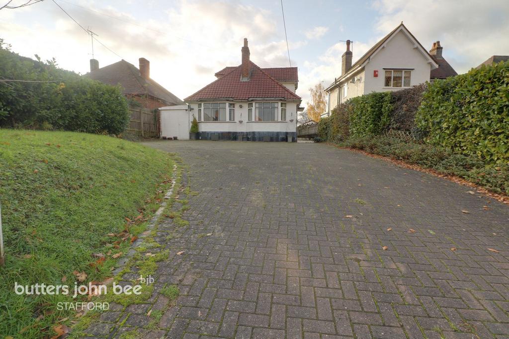 Thorneyfields Lane, Stafford 3 bed bungalow £228,000