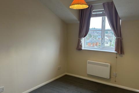 2 bedroom apartment to rent, Hursley Road, Eastleigh SO53