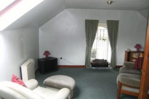 1 bedroom flat to rent, Ochil Rd, Alva FK12