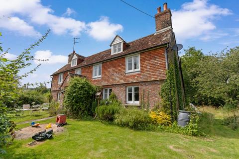 5 bedroom detached house to rent, Moor Lane, Ringmer, Lewes, East Sussex