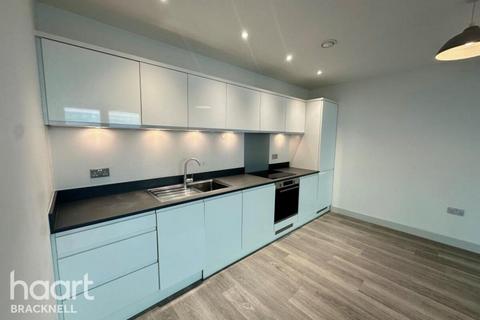 undefined, The Ring, Bracknell