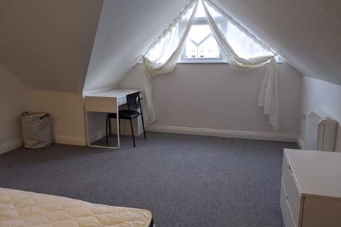 3 bedroom apartment to rent - Acland Road, Exeter