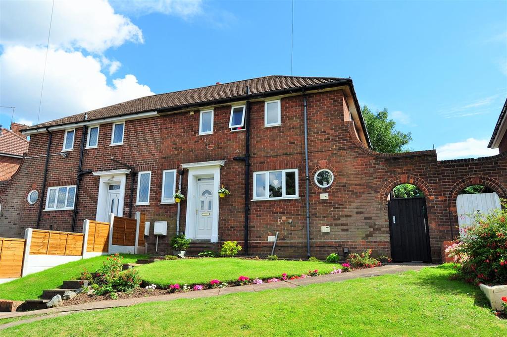 Huntingtree Road, Halesowen 3 bed semidetached house £199,500