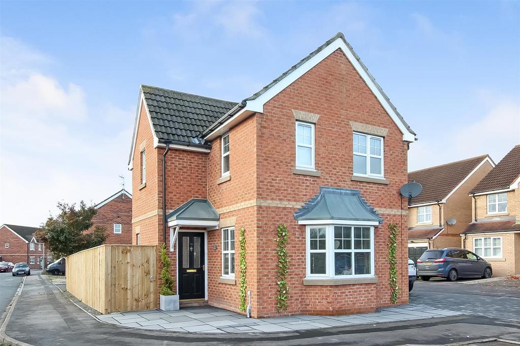 Richmond Way, Darlington 3 bed detached house £149,950