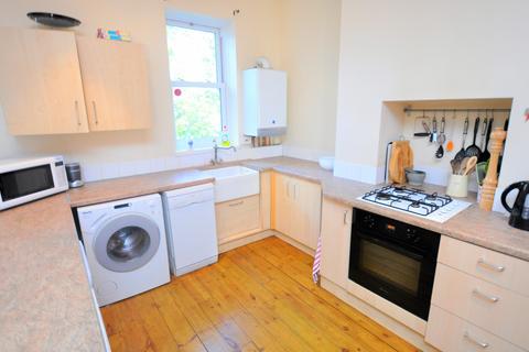 2 bedroom flat to rent, Grosvenor Villas, Newcastle Upon Tyne