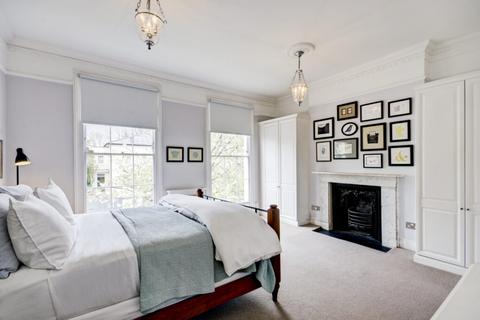 4 bedroom terraced house to rent, Queens Grove, London, NW8