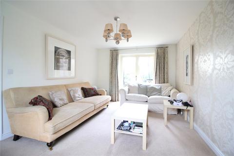 4 bedroom detached house to rent, Grebe Close, South Cerney, Cirencester, Gloucestershire, GL7