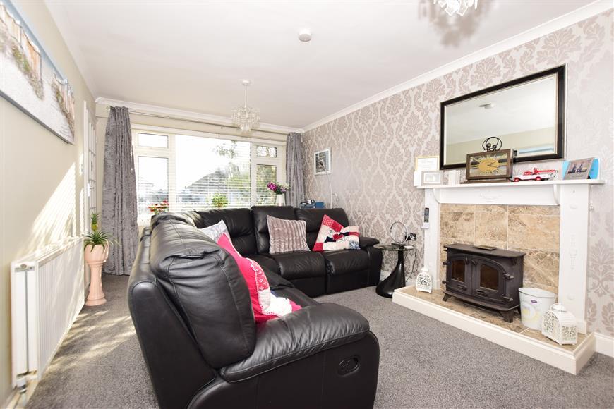 Williamson Road, Lydd On Sea, Kent 3 bed detached bungalow £340,000